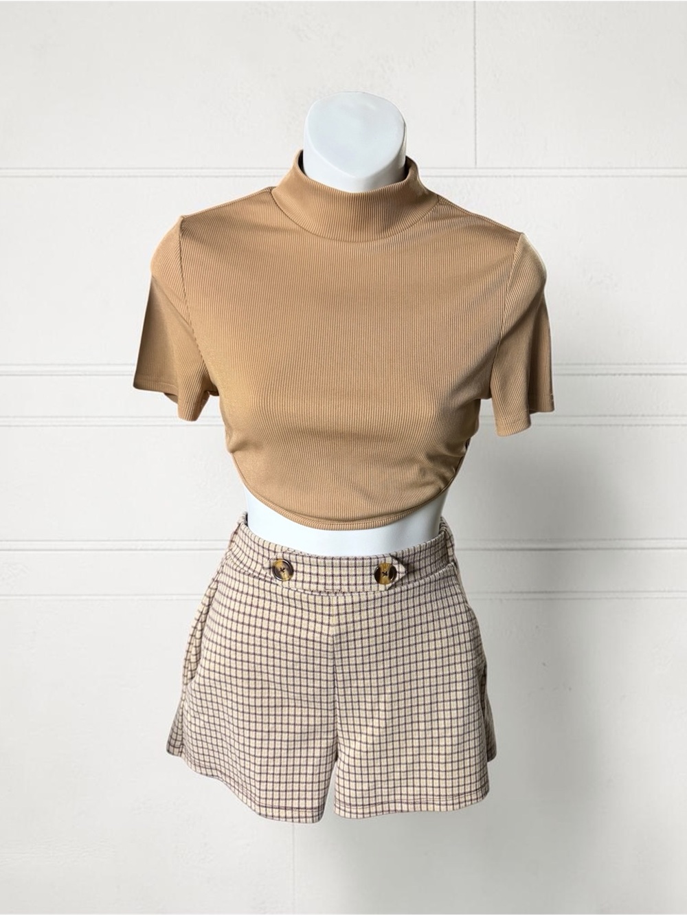 Cropped Mock Neck Top in Camel